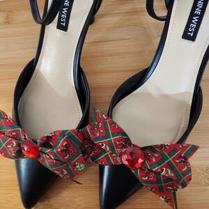 Hand Crafted Shoe Clips Christmas Bows with Red Crystal Red Green Decor